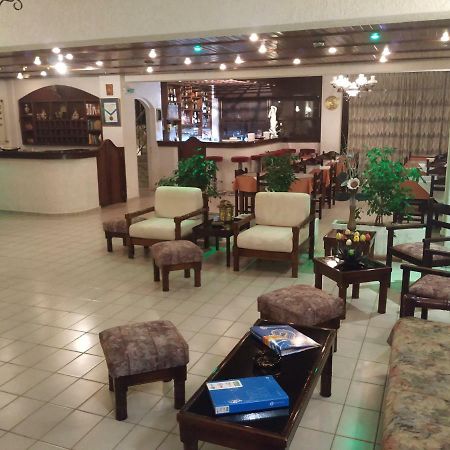 Efi Hotel 말리아 외부 사진
