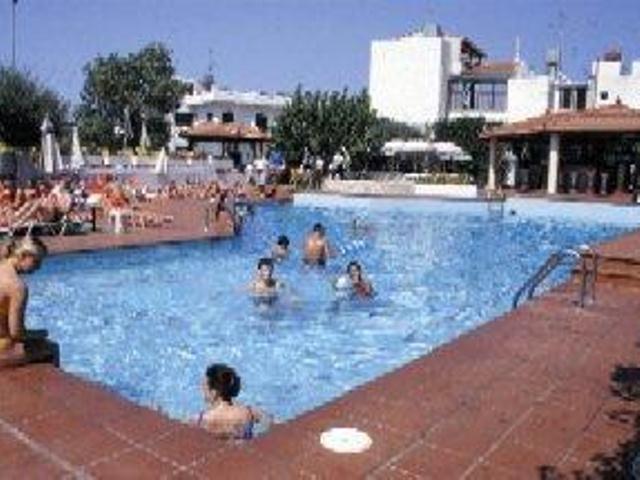 Efi Hotel 말리아 외부 사진